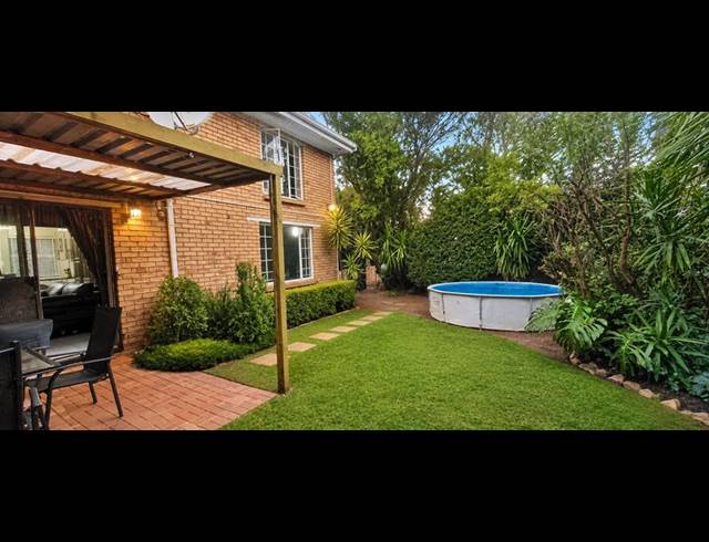 4 BEDROOM TOWNHOUSE FOR SALE IN CELTISDAL